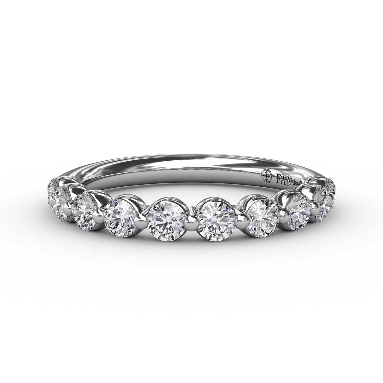 FANA ½ct Single Prong Set Anniversary Band