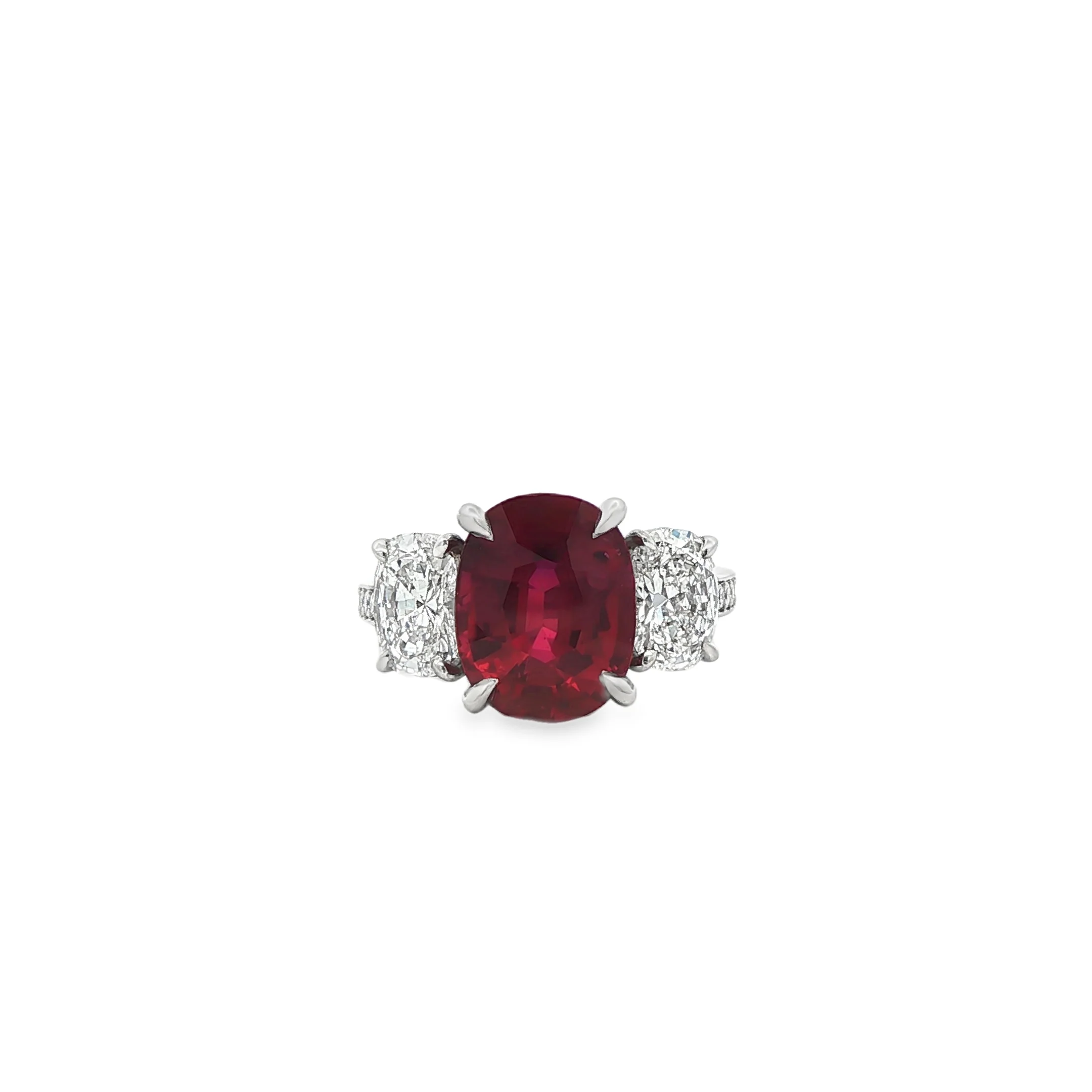 5.03 ct Gubelin Mozambique Oval Ruby & Oval Diamonds in Platinum Three-Stone Ring