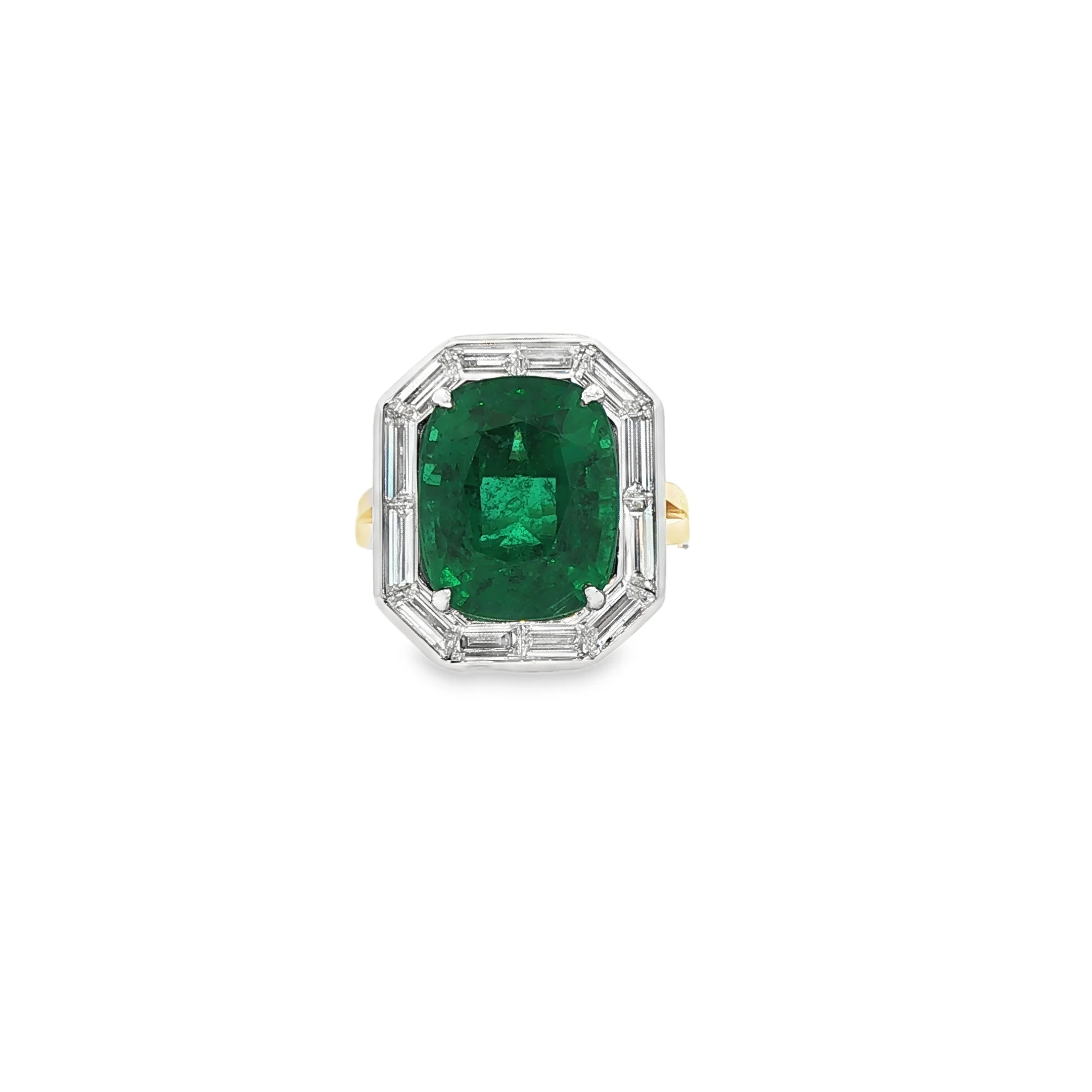9.45ct Zambian Emerald Ring - Image 2