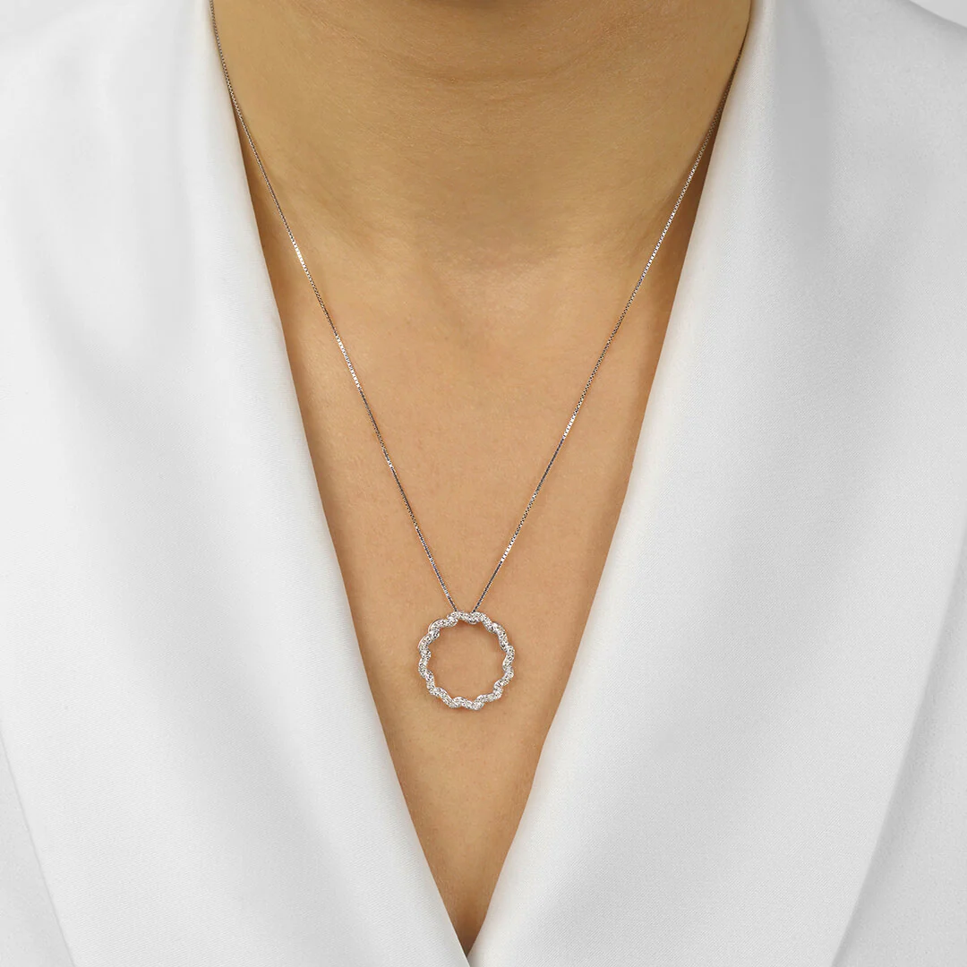 Circle Pendant - 1/4 ctw - Image 2