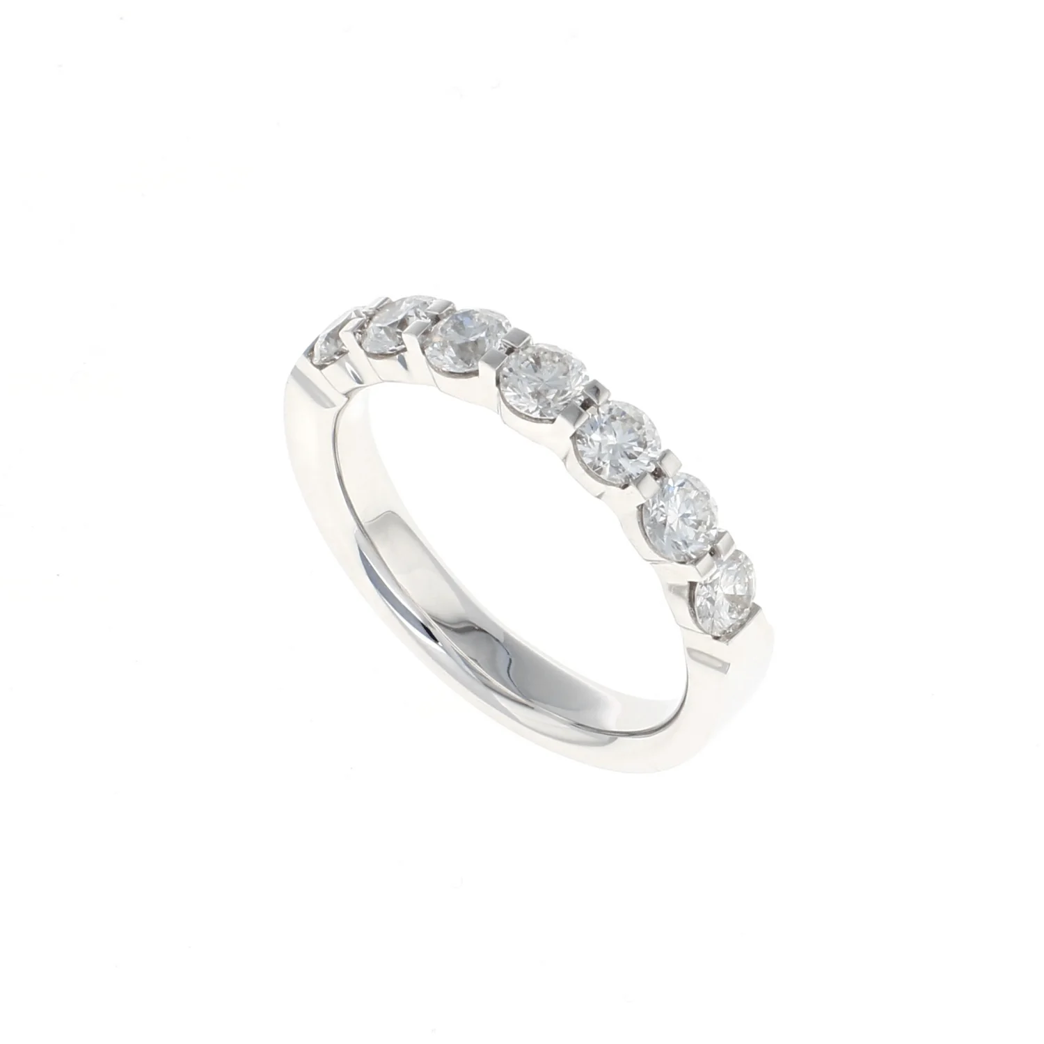 Ladies Shared Prong Platinum Diamond Band (1.07CTW) - Image 2