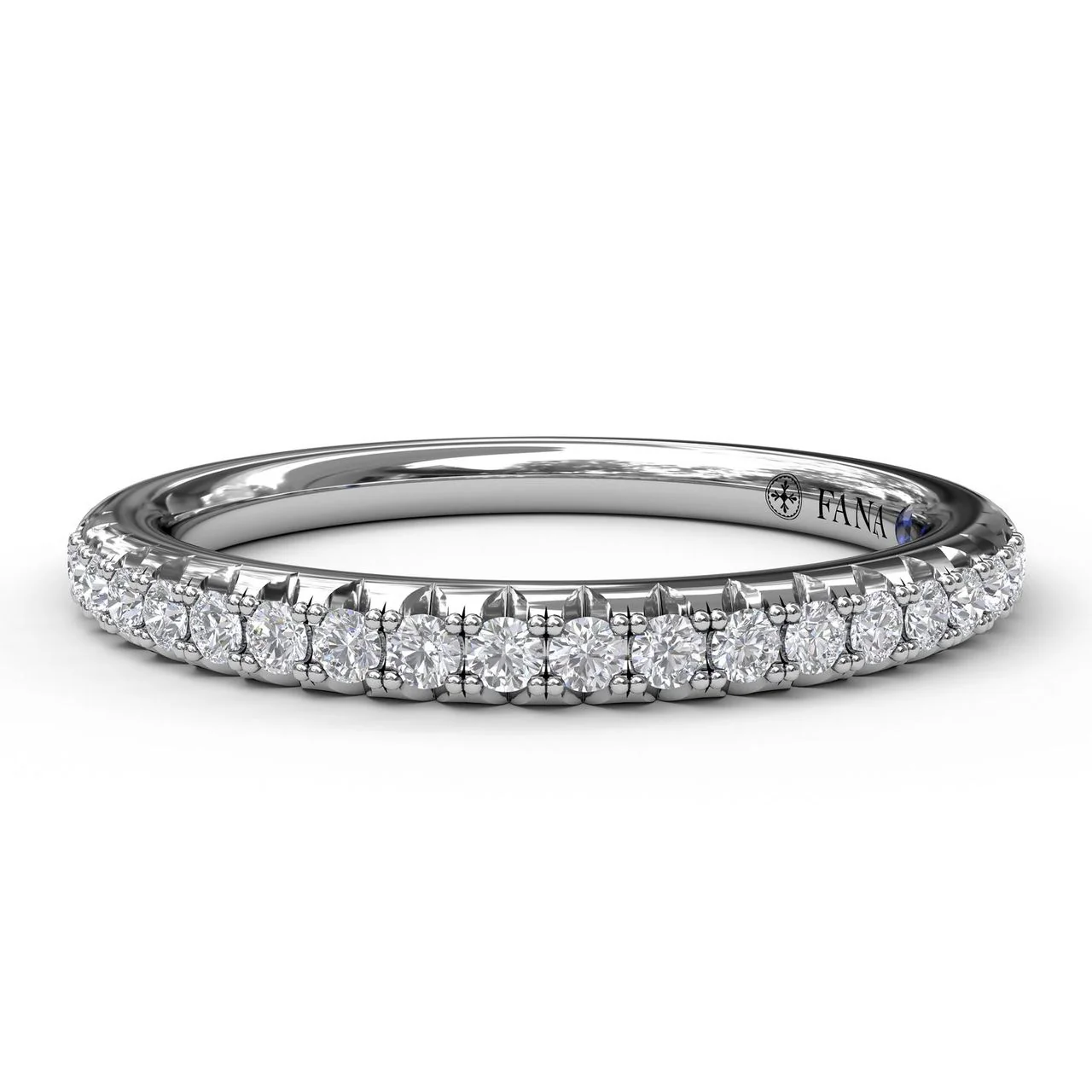 FANA Diamond Wedding Band