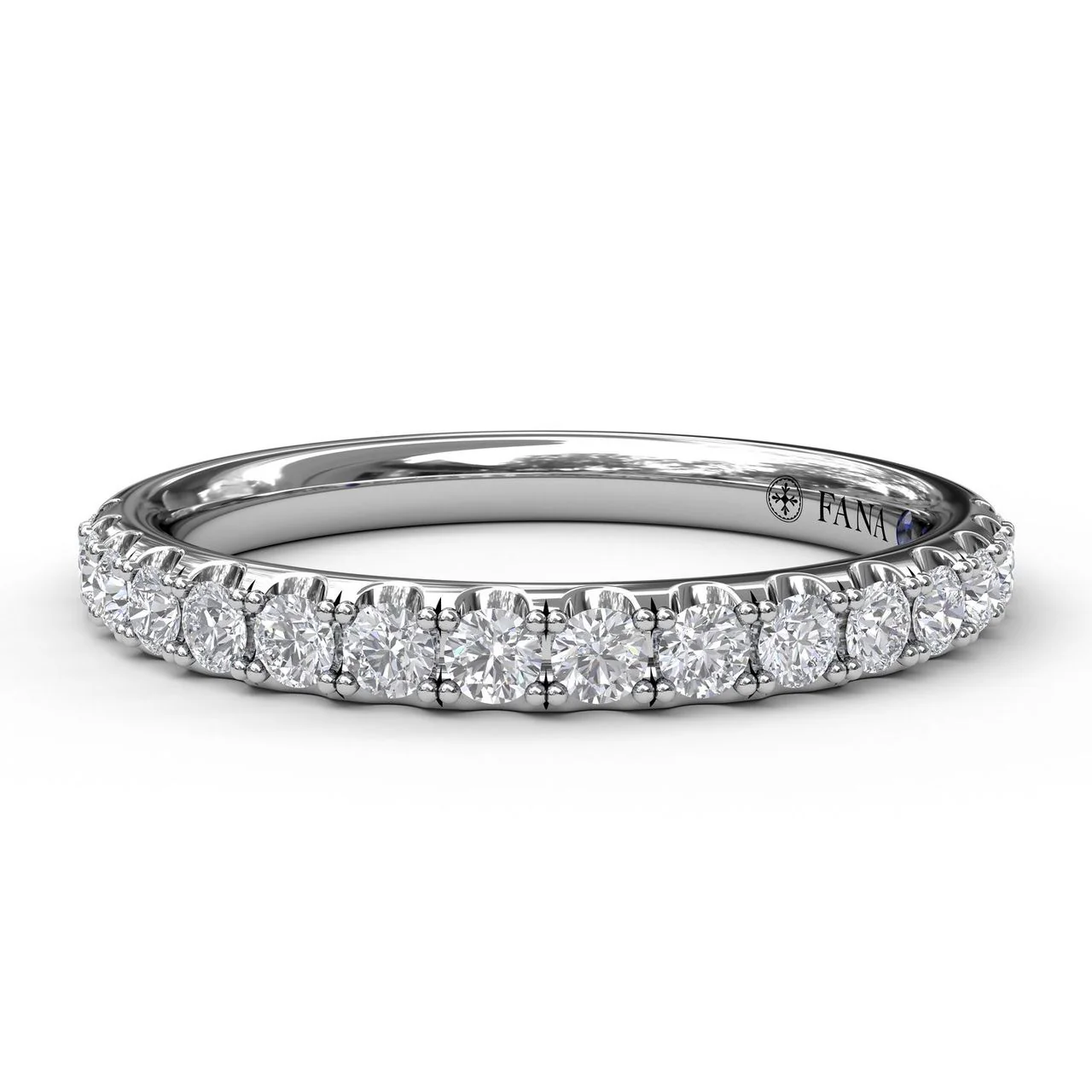 FANA Diamond Wedding Band