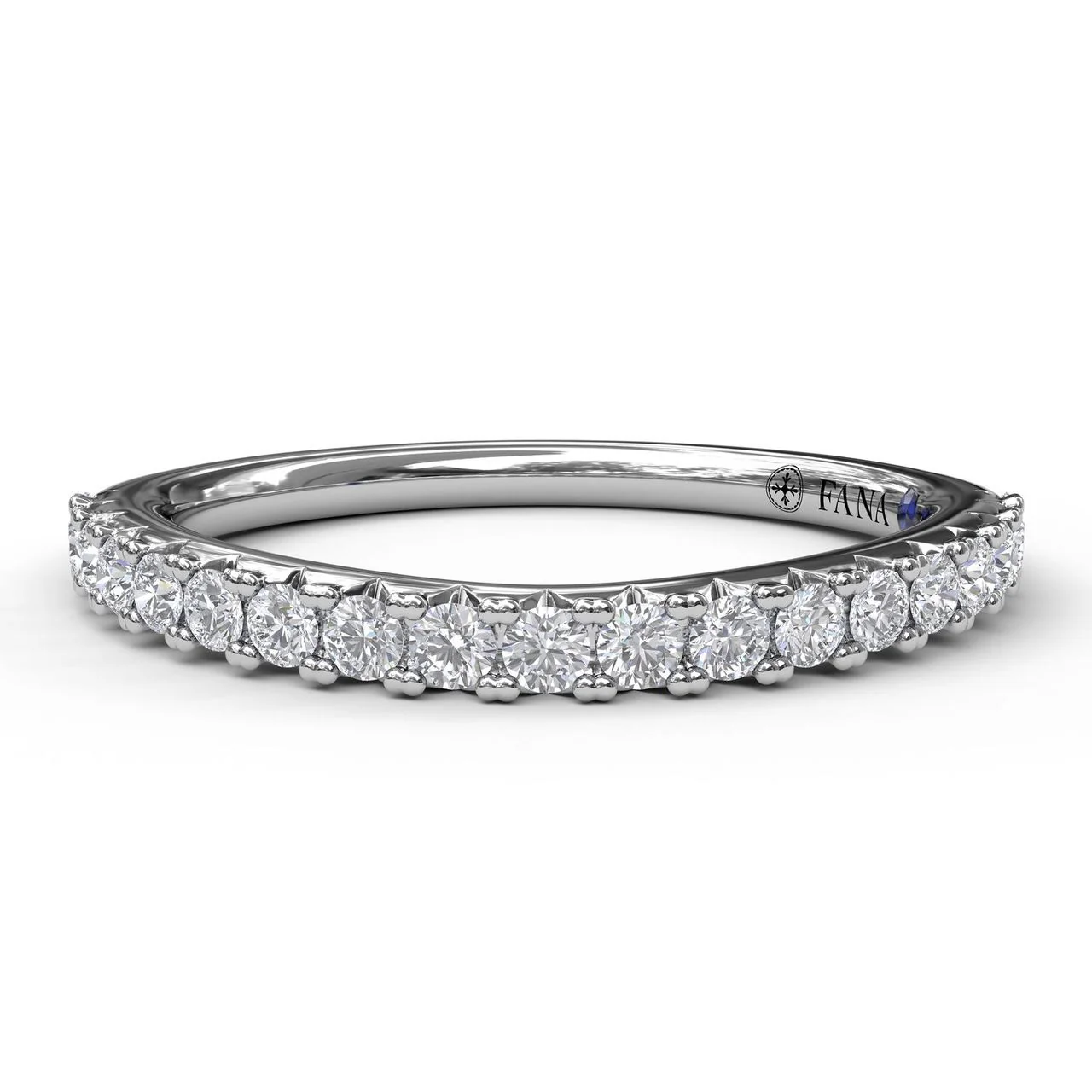 FANA Diamond Wedding Band