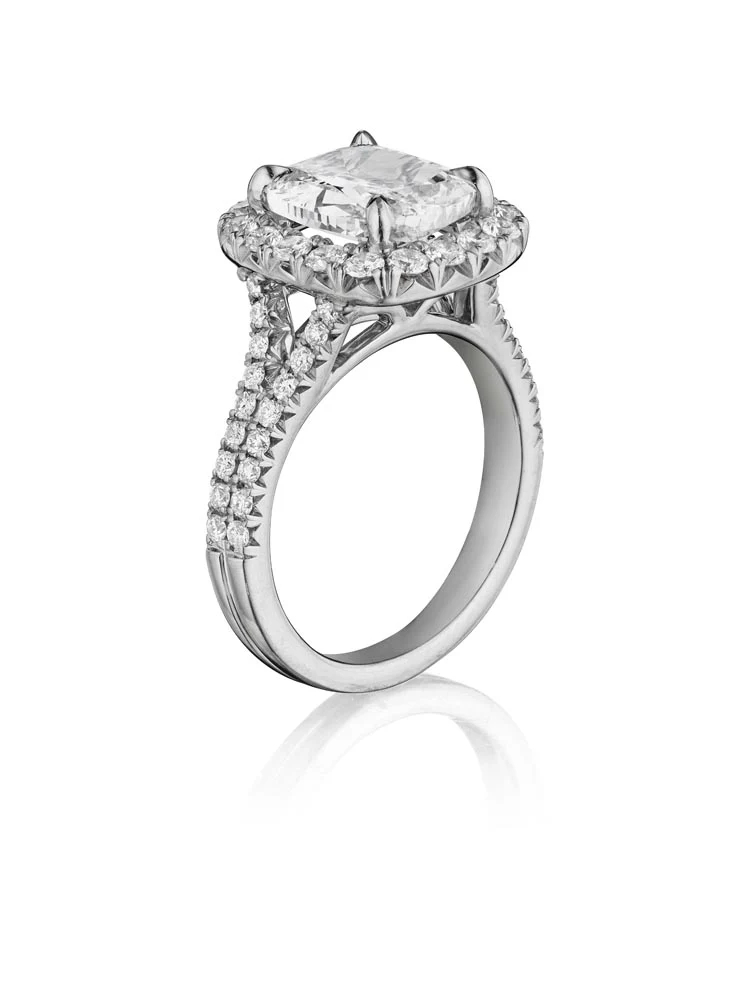 Henri Daussi Cushion Collection Diamond Ring Setting (0.90 CTW) - Image 2