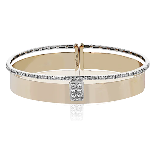 Simon G Bangle in 18K Gold with Diamonds
