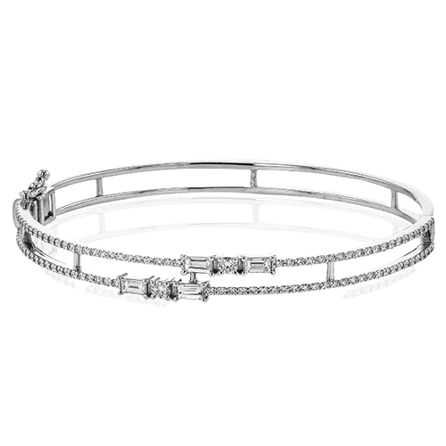 Simon G Bangle in 18k Gold with Diamonds