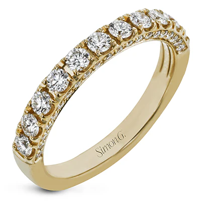 Simon G. Wedding Band in 18k Gold with Diamonds - Image 4