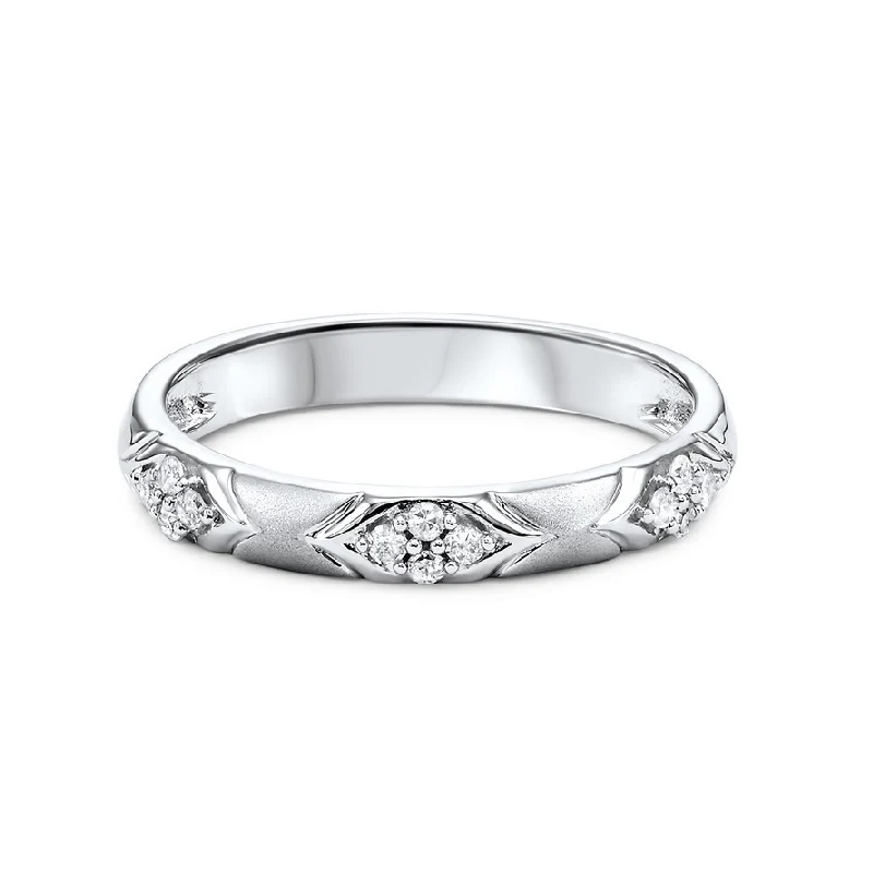 14K White Gold Mix Prong Diamond Band 1/8CT