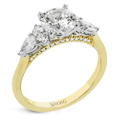 Simon G. Round Cut Three Stone Engagement Ring Setting (0.66CTW) - Image 2